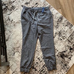 Jaanuu Jogger Scrub Bottoms. New with tags